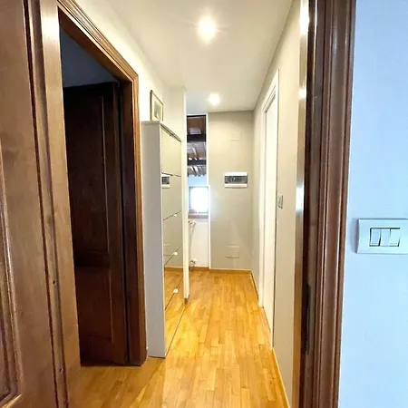 Charming In The Very Heart Of Apartment Florence